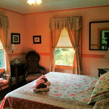 Maureen'S Bed And Breakfast Hilo Esterno foto
