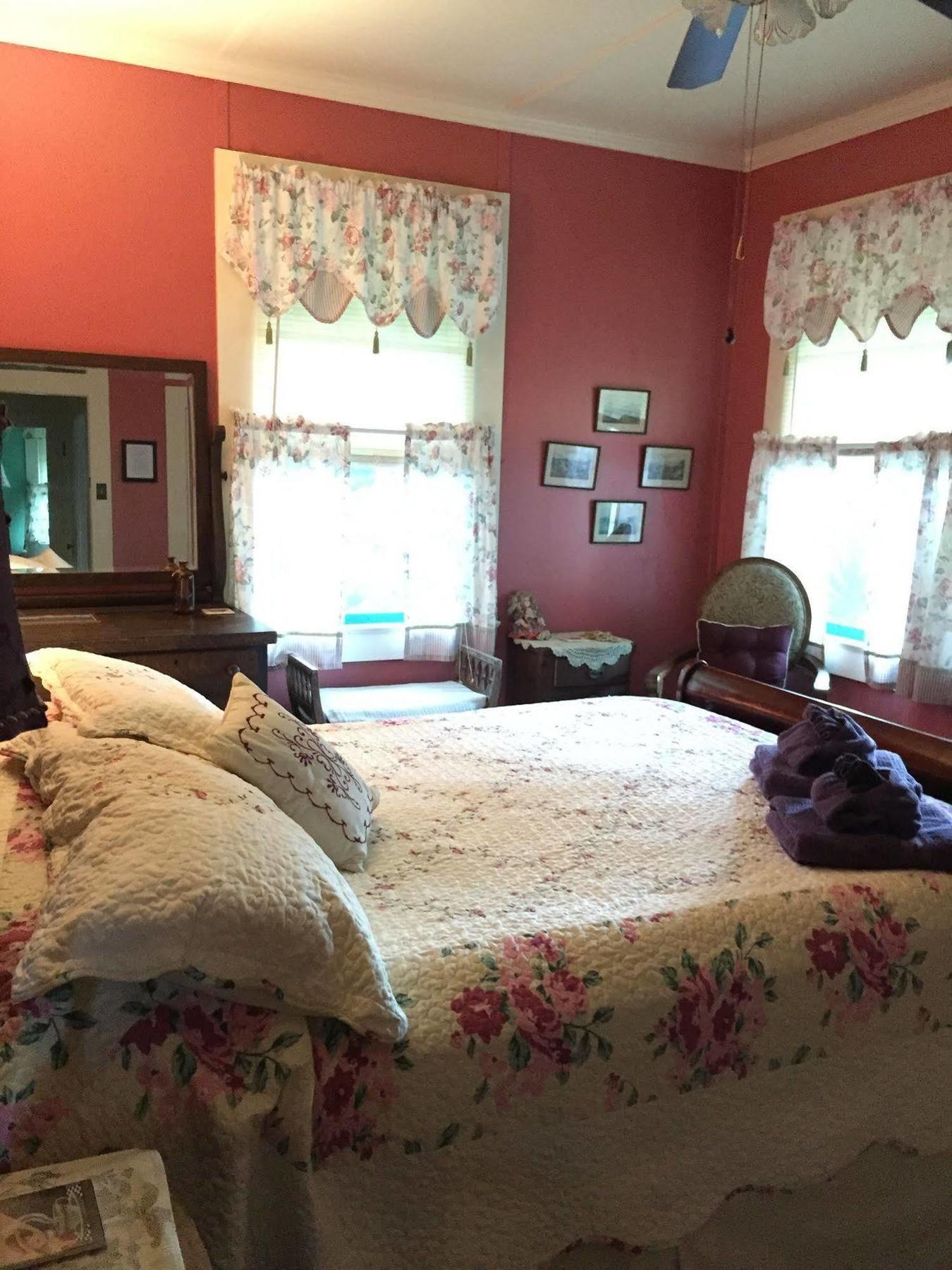 Maureen'S Bed And Breakfast Hilo Esterno foto
