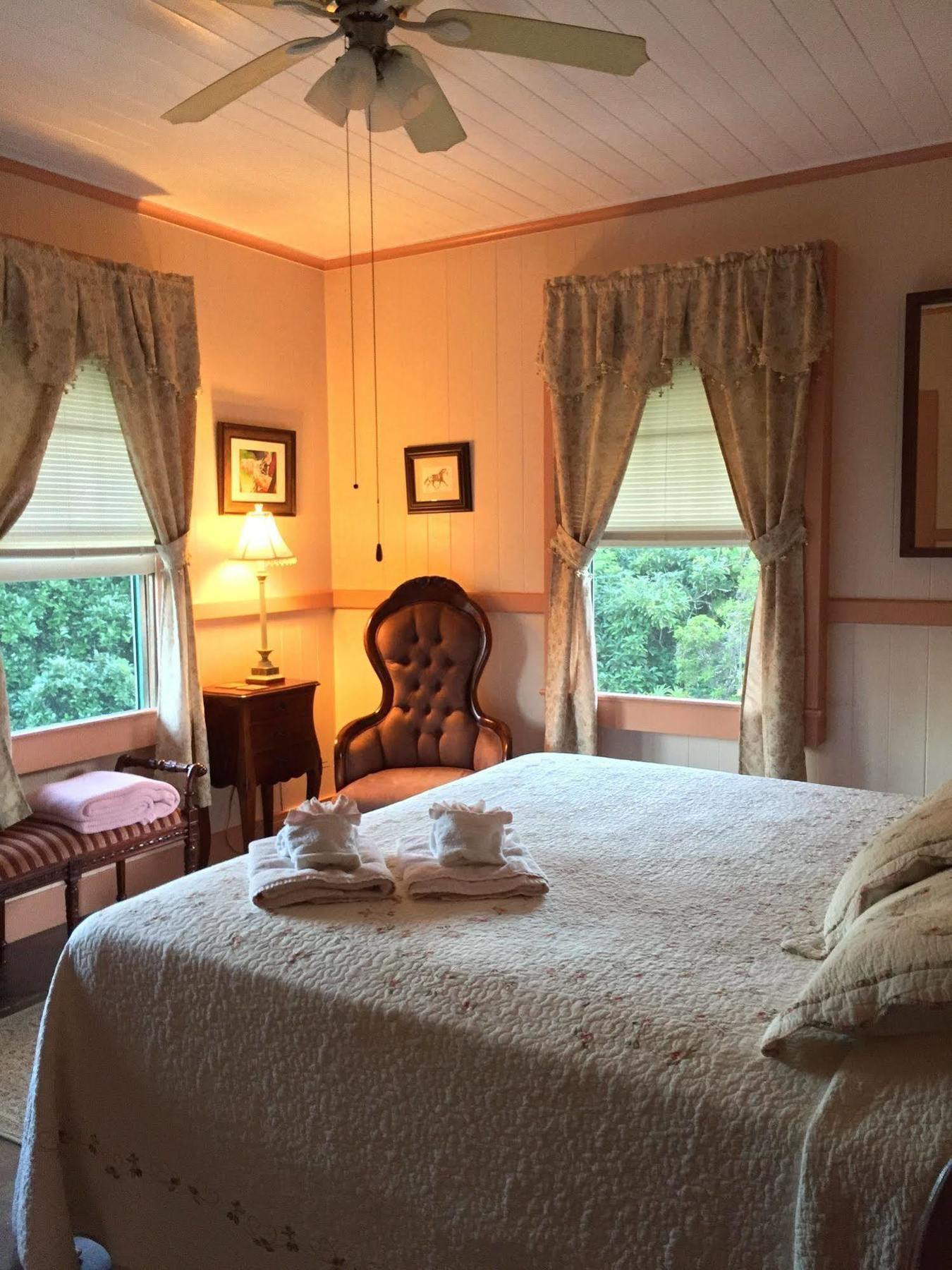 Maureen'S Bed And Breakfast Hilo Esterno foto